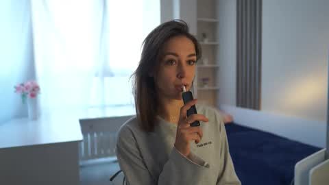 Kate online show from 10/03/25, 03:25