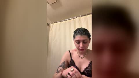 Sunni Daes online show from 01/06/26, 04:27