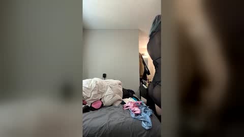 Snapshot of sunni_daes_xo chatting on 03/11/26, 11:33 Sunni Daes online show from 03/11/26, 11:33