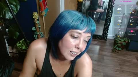 Sunni Knight online show from 05/21/26, 01:12
