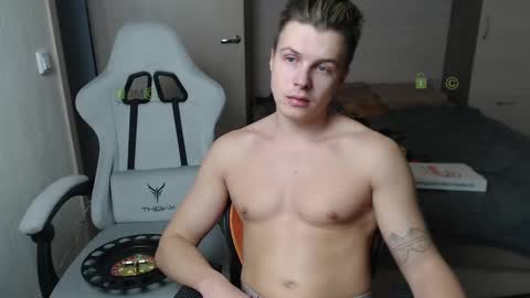 Alice and Sergey online show from 02/14/25, 02:33