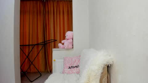 Vanessa online show from 04/07/26, 05:30