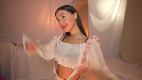 Snapshot of sunny_maria chatting on 12/06/24, 10:08 Maria online show from 12/06/24, 10:08