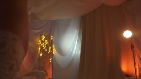 Snapshot of sunny_maria chatting on 12/22/24, 12:07 Maria online show from 12/22/24, 12:07