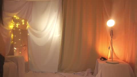 Snapshot of sunny_maria chatting on 02/26/25, 11:37 Maria online show from 02/26/25, 11:37