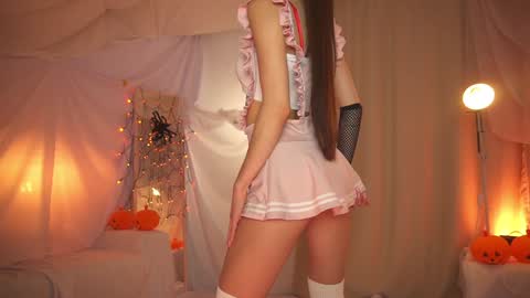 Snapshot of sunny_maria chatting on 10/31/25, 09:16 Maria online show from 10/31/25, 09:16