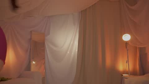 Snapshot of sunny_maria chatting on 02/24/26, 07:45 Maria online show from 02/24/26, 07:45