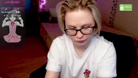 Snapshot of sunny_mood chatting on 02/11/25, 10:59 sunny mood online show from 02/11/25, 10:59