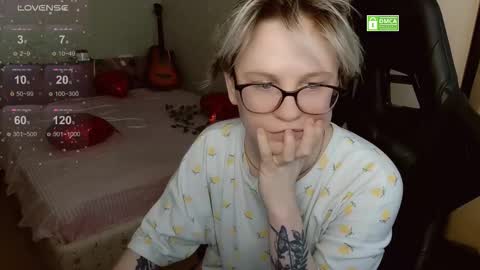 Snapshot of sunny_mood chatting on 03/21/26, 08:19 sunny mood online show from 03/21/26, 08:19