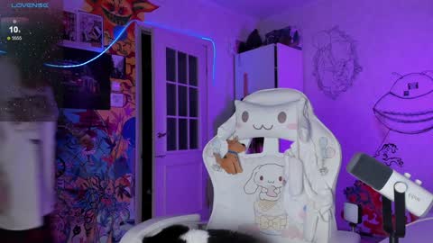 Sunny online show from 12/29/24, 01:06