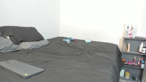 Christian Vanessa online show from 02/26/25, 10:42