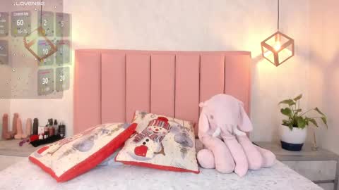  S U N N Y online show from 12/05/24, 07:38