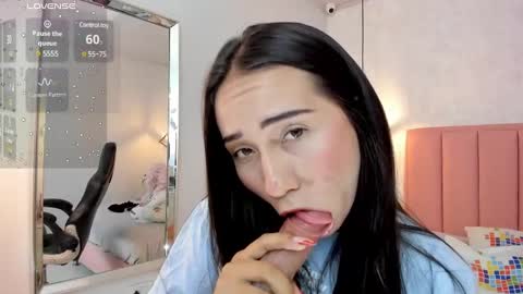  S U N N Y online show from 01/10/25, 07:54