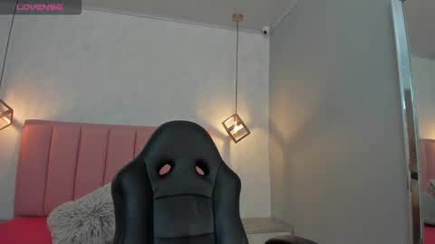  S U N N Y online show from 09/13/25, 12:38