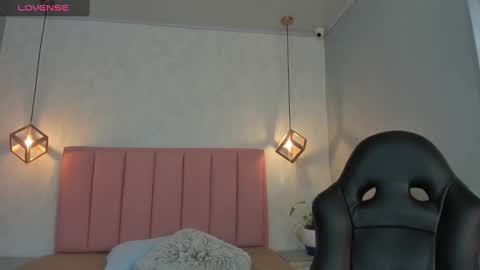  S U N N Y online show from 09/17/25, 12:29