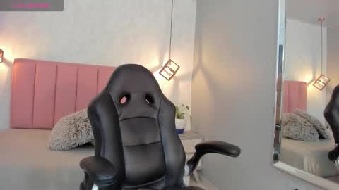  S U N N Y online show from 10/07/25, 12:35