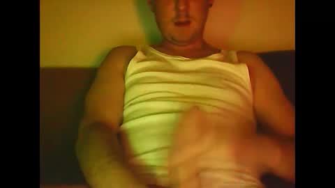 sunnygun0 online show from 02/08/25, 06:44