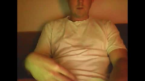 sunnygun0 online show from 02/19/25, 04:22