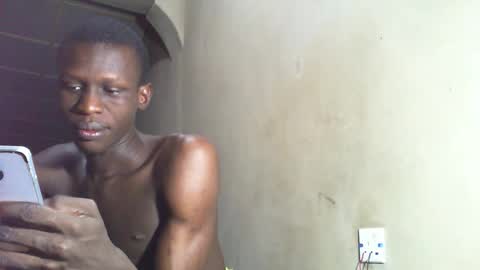 Sunnyblack2 online show from 10/28/25, 10:52