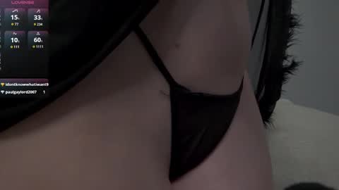 Snapshot of sunnypeachx chatting on 11/24/25, 03:17 Sunny online show from 11/24/25, 03:17