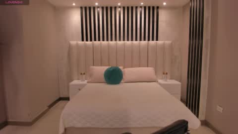 Sunny Rivers online show from 03/23/26, 04:00