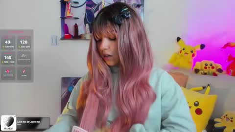     RAVENCLAU GIRL  online show from 10/20/25, 07:14