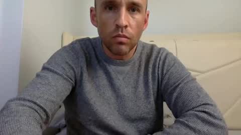 sunrise5555 online show from 10/26/25, 04:46