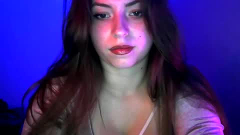 Lisa online show from 10/10/25, 05:01