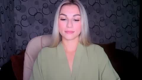 sunsetwithava online show from 07/19/26, 08:01