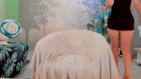 Eva  online show from 12/26/24, 08:32