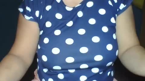 Snapshot of sunshine_789 chatting on 03/20/26, 06:02 sunshine_789 online show from 03/20/26, 06:02