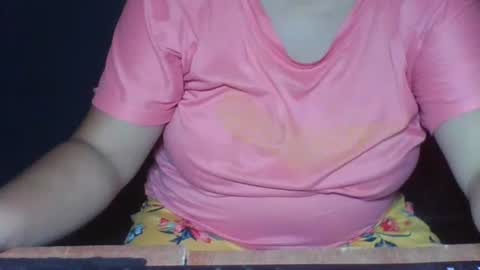 Snapshot of sunshine_789 chatting on 04/30/26, 09:30 sunshine_789 online show from 04/30/26, 09:30