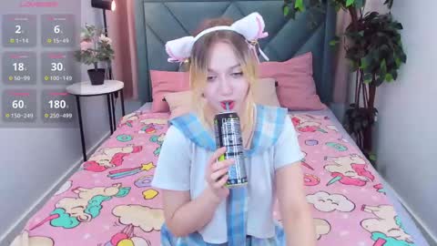 ANGELA online show from 03/05/25, 06:54