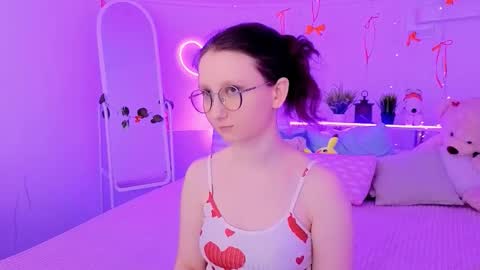 Snapshot of sunshine_blaze chatting on 02/06/26, 05:34 Alice online show from 02/06/26, 05:34