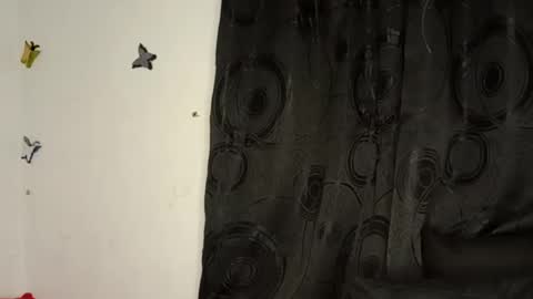 Annie online show from 01/10/25, 12:17