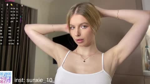 Snapshot of sunshine_diana_ chatting on 03/30/26, 10:55 Di online show from 03/30/26, 10:55