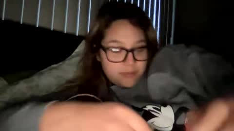 sunshinemae09 online show from 11/21/25, 12:43