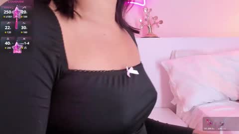 sunshinne__03 online show from 10/23/25, 12:04
