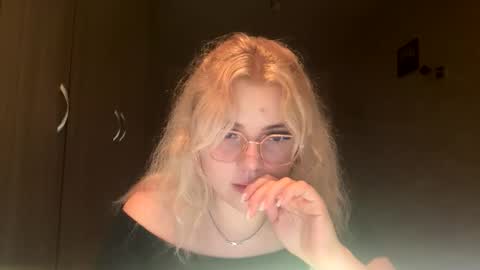 sunshinyflash online show from 11/09/25, 06:28