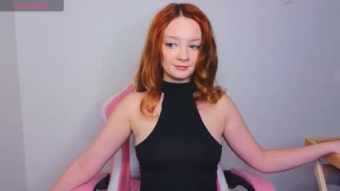 Snapshot of sunshunexxx chatting on 12/01/25, 04:45 SunShuneXxX online show from 12/01/25, 04:45