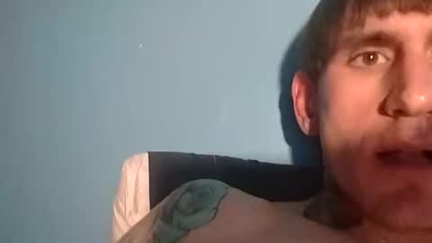 Snapshot of sunsweetsavage chatting on 01/20/25, 01:39 BIGDGEE online show from 01/20/25, 01:39