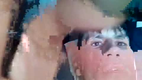 Snapshot of sunsweetsavage chatting on 12/13/25, 07:53 BIGDGEE online show from 12/13/25, 07:53