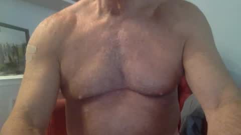 suntrdr077 online show from 10/26/25, 06:25