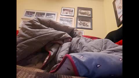 Snapshot of suntroll chatting on 02/09/25, 11:58 Suntroll online show from 02/09/25, 11:58