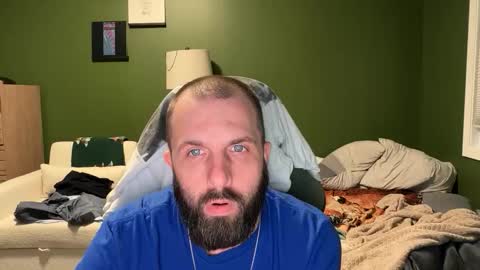 Snapshot of supbroitsmatt chatting on 04/11/26, 12:37 Matt online show from 04/11/26, 12:37