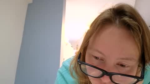 Snapshot of super_jony chatting on 02/16/25, 02:20 super jony and Marta GMT 1300-1800 every day online show from 02/16/25, 02:20