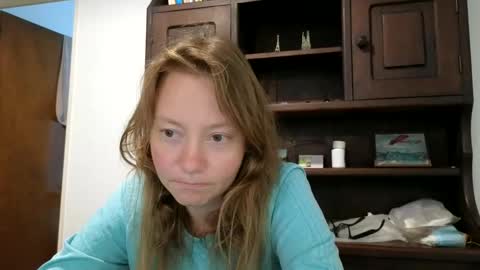 Snapshot of super_jony chatting on 02/20/25, 09:31 super jony and Marta GMT 1300-1800 every day online show from 02/20/25, 09:31