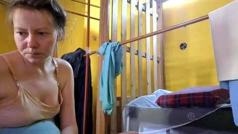 Snapshot of super_jony chatting on 09/19/25, 01:07 super jony and Marta GMT 1300-1800 every day online show from 09/19/25, 01:07