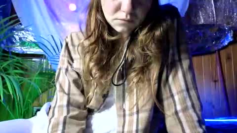 Snapshot of super_jony chatting on 10/08/25, 06:33 super jony and Marta GMT 1300-1800 every day online show from 10/08/25, 06:33