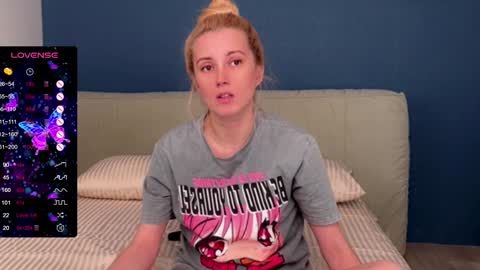 Snapshot of super_peach_stream chatting on 12/05/24, 11:27 ANNApvt open full info in bio online show from 12/05/24, 11:27